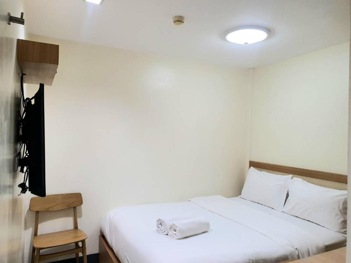 Nana Best Inn Hotel Makkasan Exteriör bild