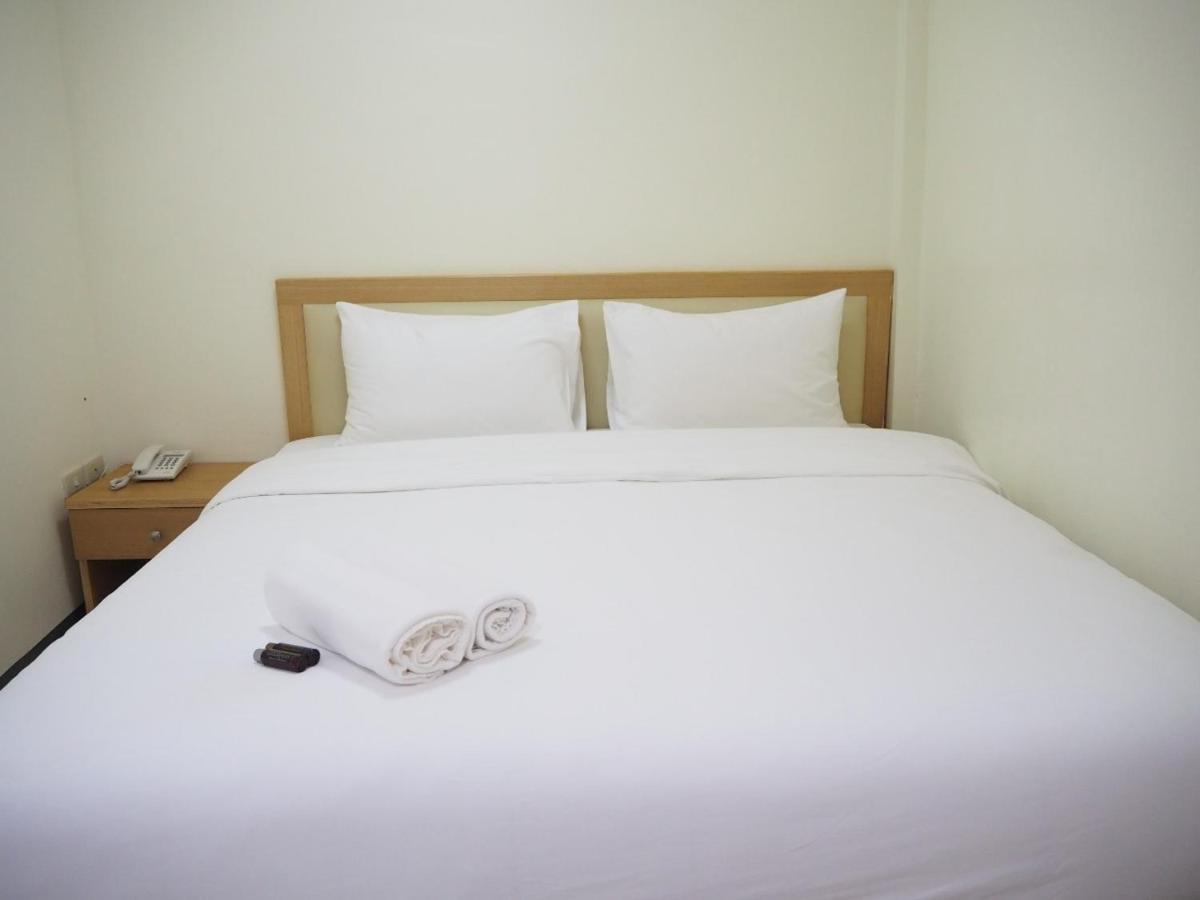 Nana Best Inn Hotel Makkasan Exteriör bild